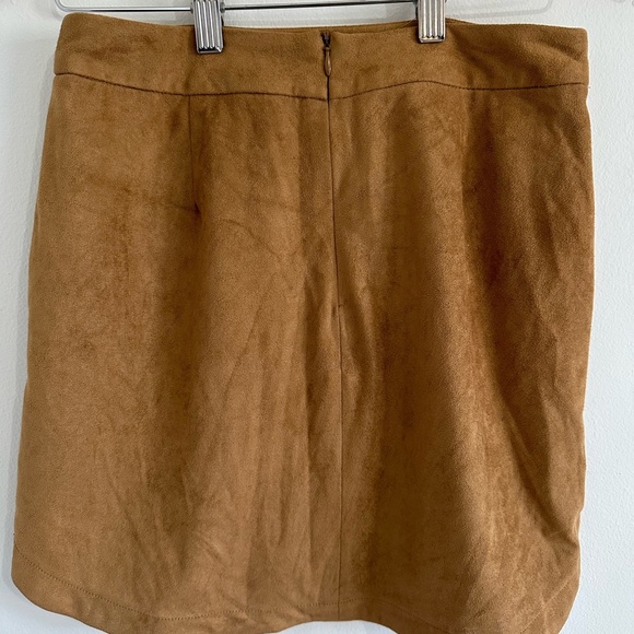 BB Dakota brown faux suede mini skirt size 2 - Picture 7 of 7